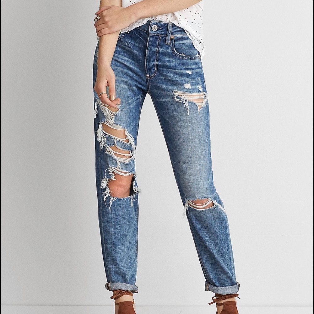 American Eagle Tomgirl jeans